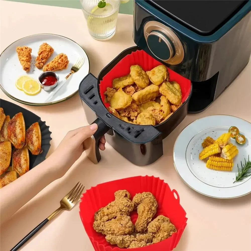 Reusable Silicone Air Fryer Liner - Non-Stick Baking Tray for Fried Chicken & Pizza